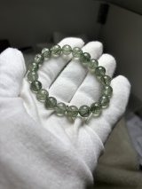天然石緑ルチルクオーツブレスレット，9.8mm，25.1g　￥8.880円