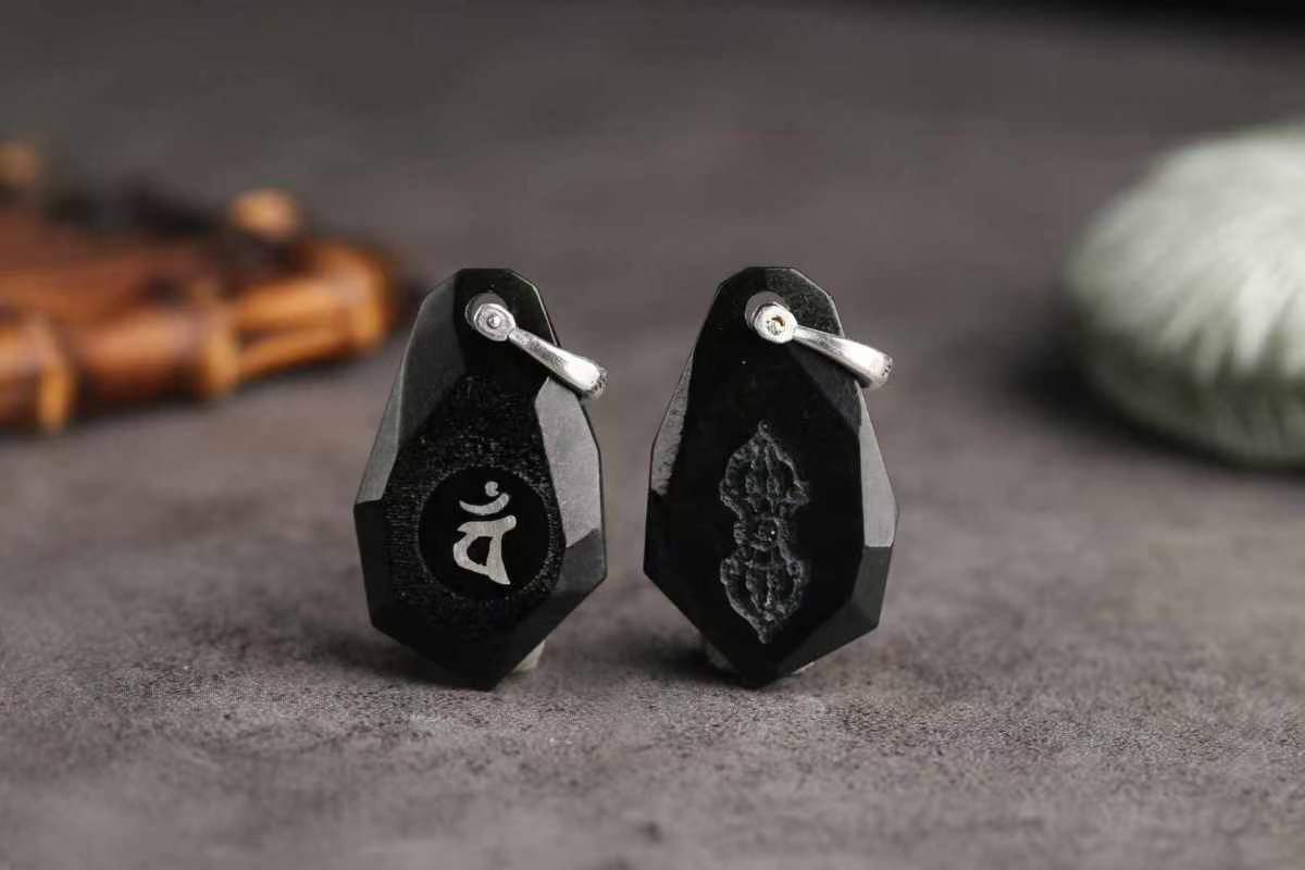 梵字pendant