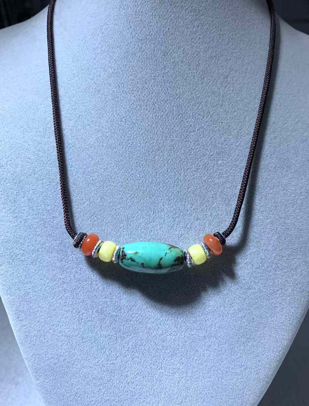 名称：天然turquoise　PENDANT