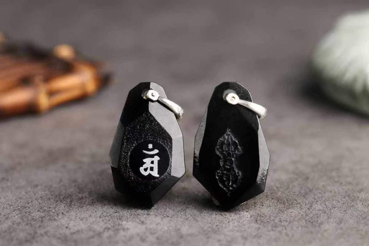 梵字pendant